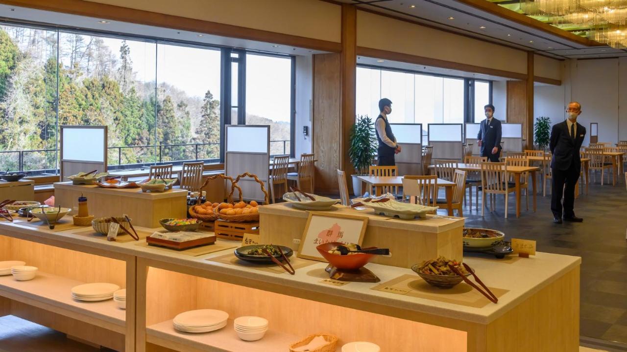 福一酒店 涩川市 外观 照片